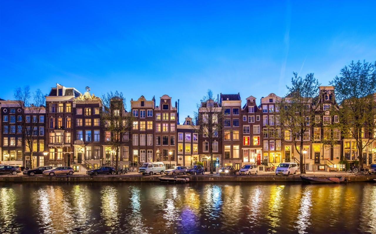 Amsterdam facts & figures