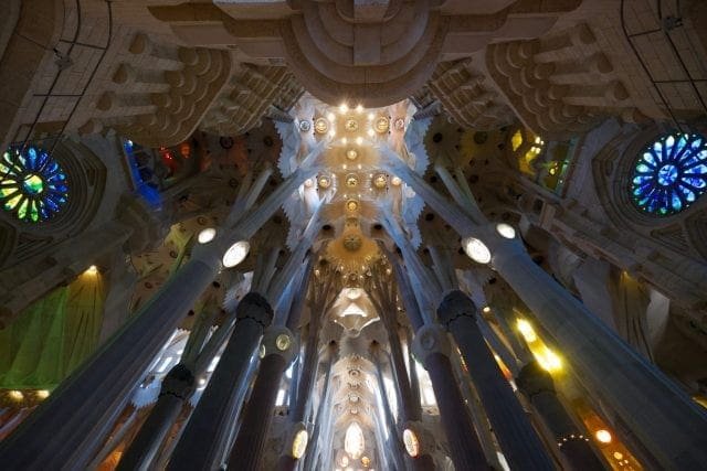 Sagrada Família - Roman Catholic church - Isolated Traveller