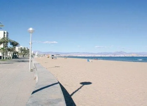 Saladares Urbanova beach Discover Alicante