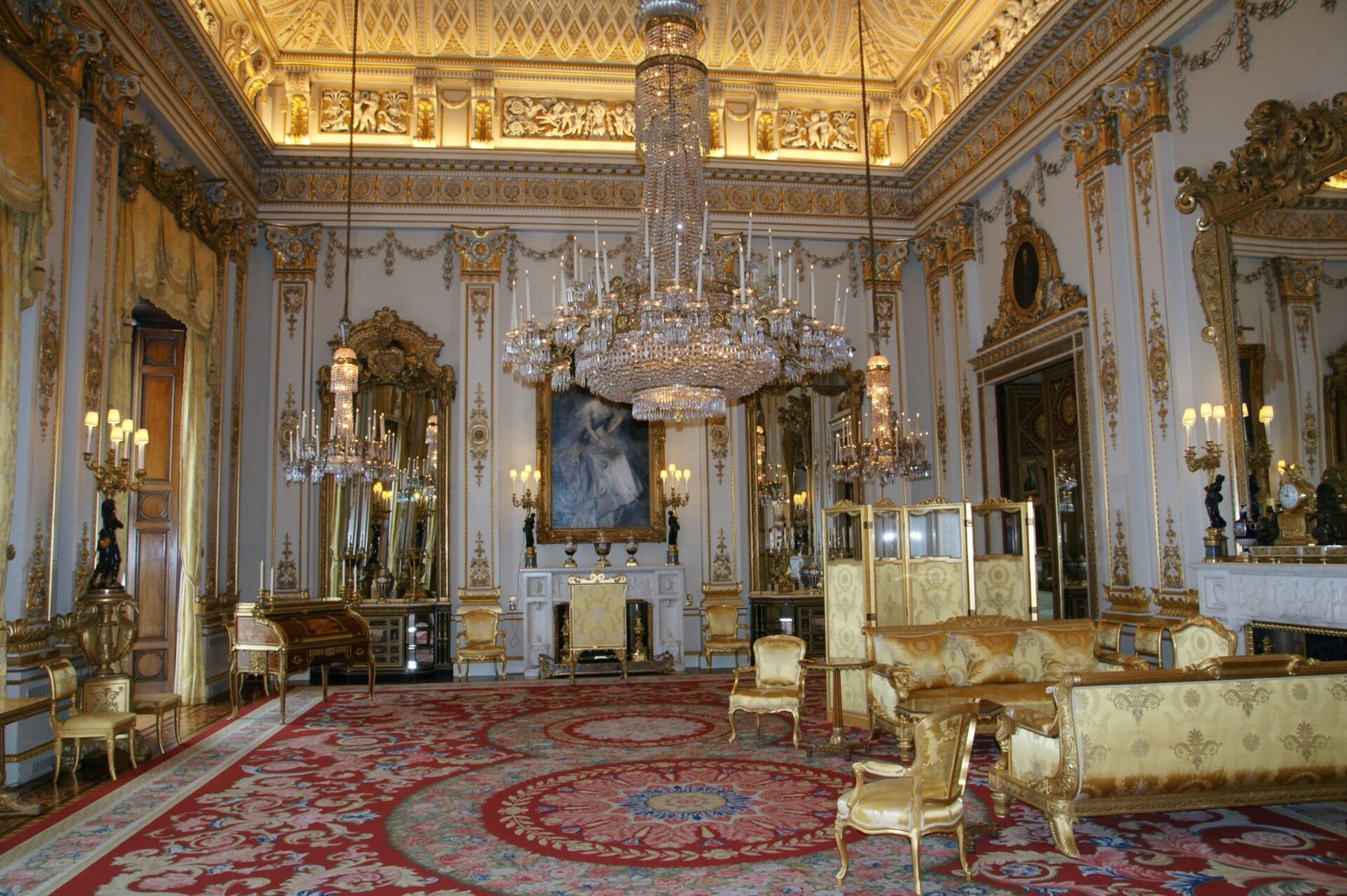 Buckingham Palace The White Drawing Room