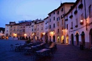 Piazza dell’ Anfiteatro